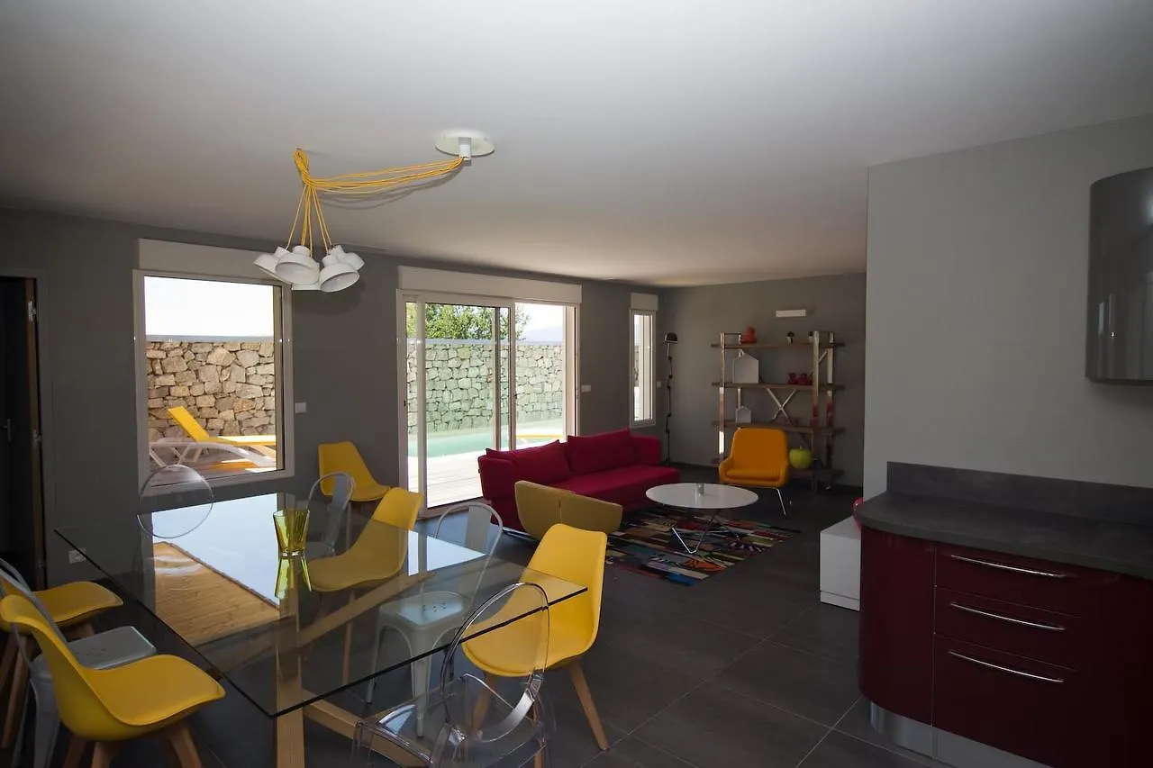 Domaine Des Anges Villa Grospierres 0*,  France